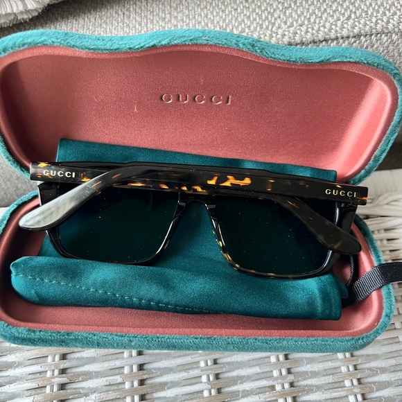 Gucci glasses - Picture 4 of 12